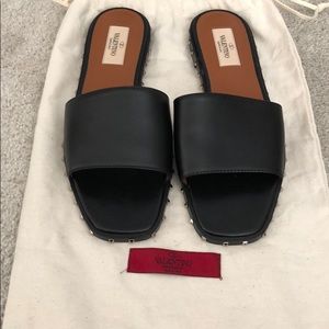 Brand New Valentino slides- size 38